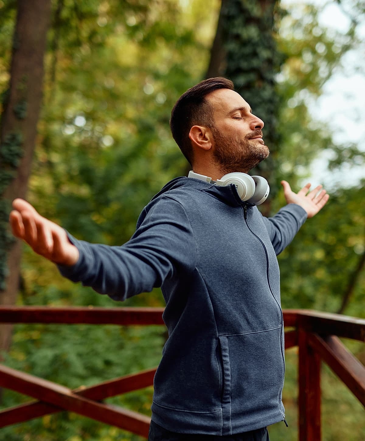 Close-up of green textured palm leaf.